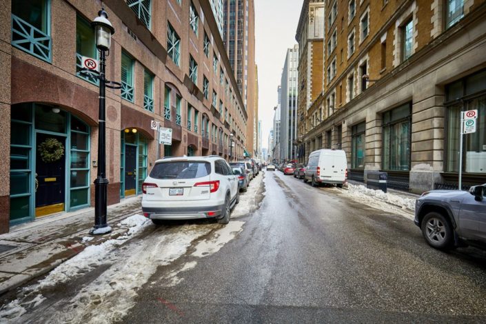 011-4 Victoria St, Toronto 11_m